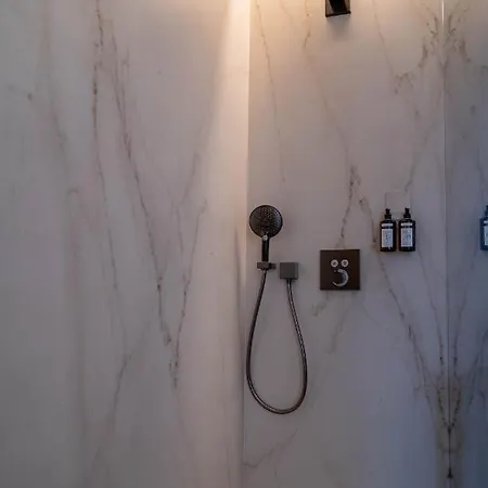 Desconecta2 By Vicoba ホテル モネステリオ